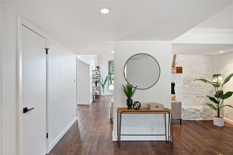 Tiny photo for 9112 Balcones Club DR, Austin, TX 78750 (MLS # 1117625)