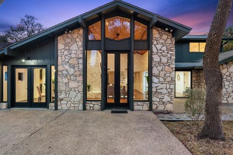 Tiny photo for 9112 Balcones Club DR, Austin, TX 78750 (MLS # 1117625)