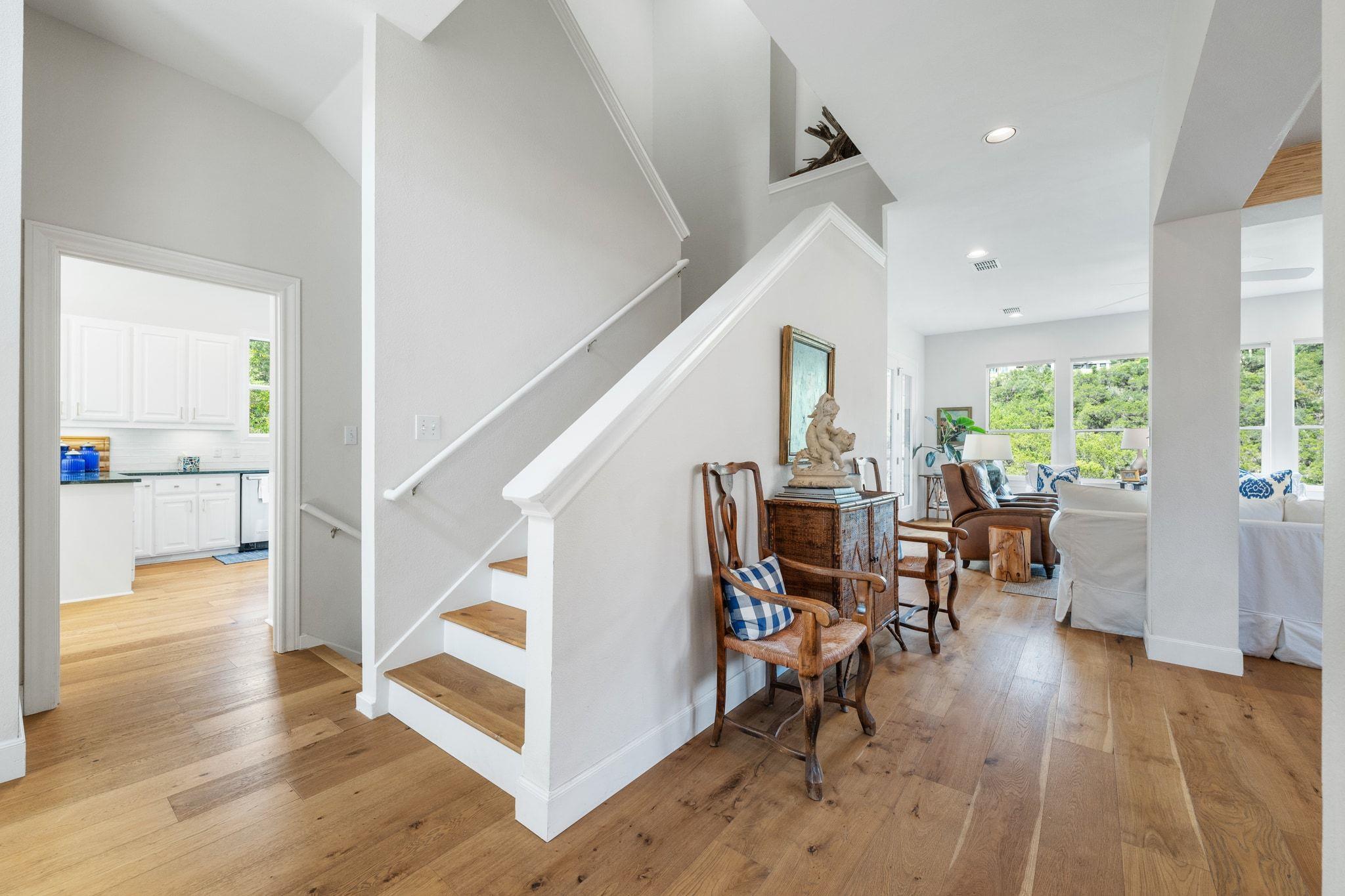 7108 Las Ventanas DR