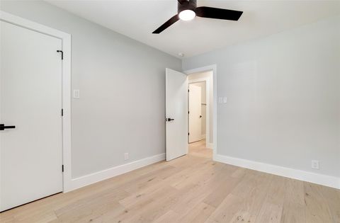 Tiny photo for 5813 Breezewood DR, Austin, TX 78745 (MLS # 6552578)