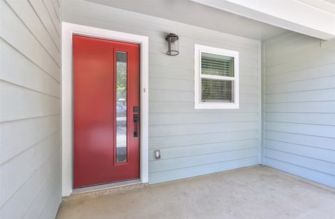 Tiny photo for 5813 Breezewood DR, Austin, TX 78745 (MLS # 6552578)