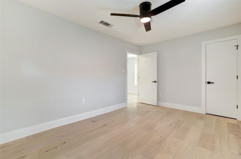 Tiny photo for 5813 Breezewood DR, Austin, TX 78745 (MLS # 6552578)