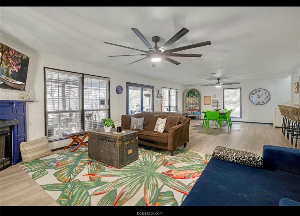 10967 Clyde Acord RD