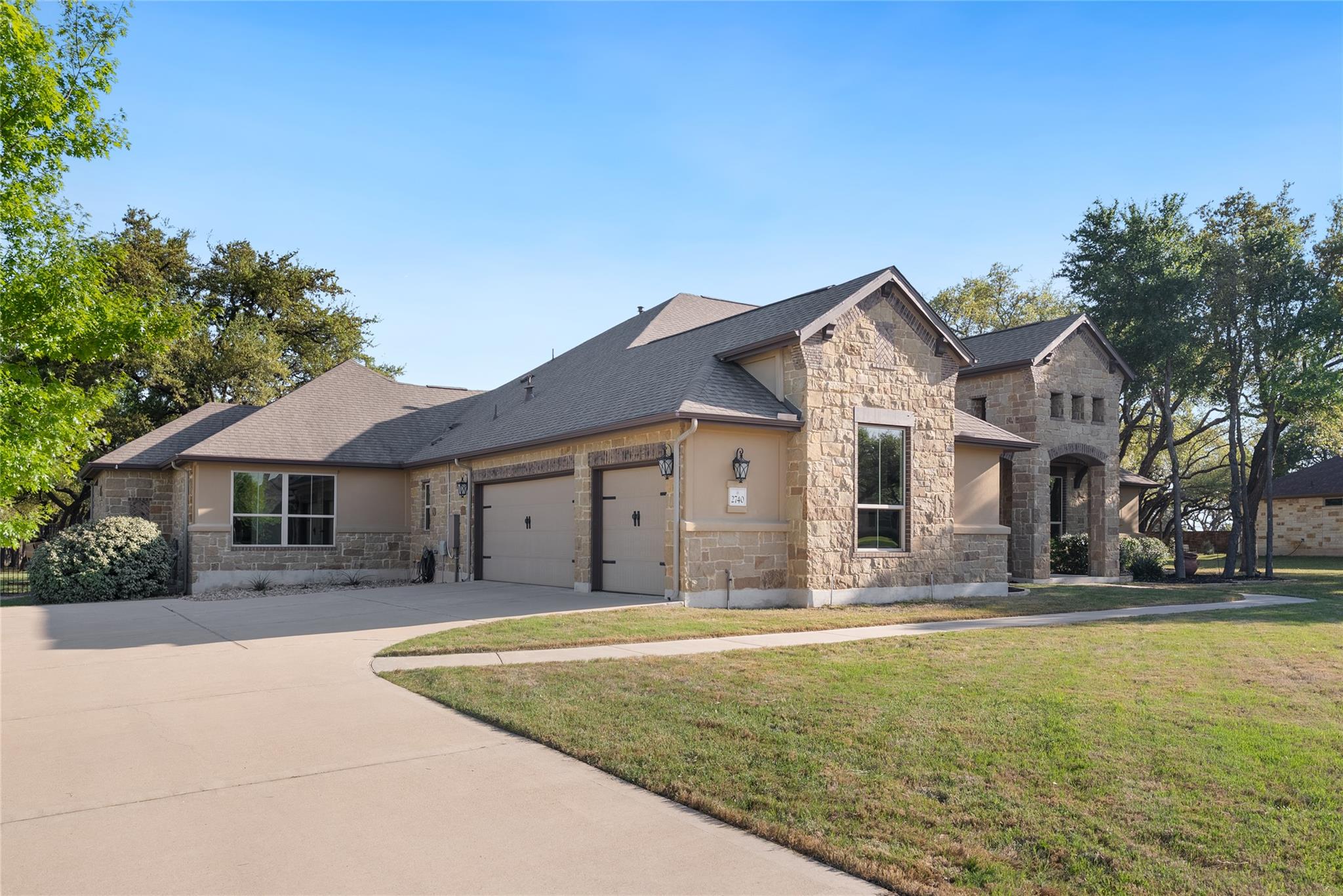 2740 Council Springs CV