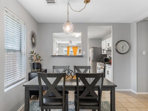 Tiny photo for 1104 Laurelleaf DR, Pflugerville, TX 78660 (MLS # 2332645)