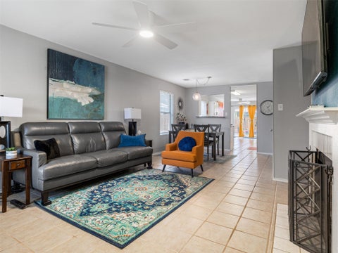 Tiny photo for 1104 Laurelleaf DR, Pflugerville, TX 78660 (MLS # 2332645)