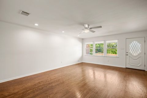 Tiny photo for 11129 Pinehurst DR #C, Austin, TX 78747 (MLS # 5009662)