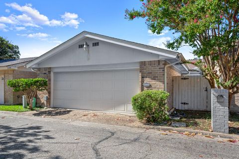 Tiny photo for 11129 Pinehurst DR #C, Austin, TX 78747 (MLS # 5009662)