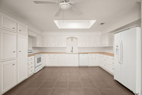 Tiny photo for 11129 Pinehurst DR #C, Austin, TX 78747 (MLS # 5009662)