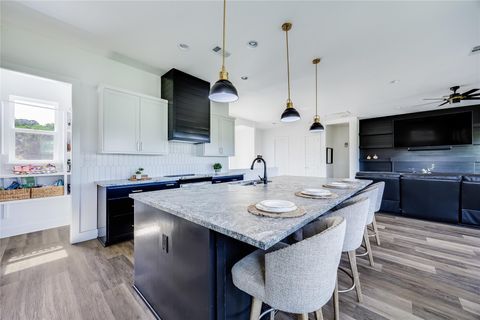 Tiny photo for 3422 Congress Ave, Lago Vista, TX 78645 (MLS # 1925237)