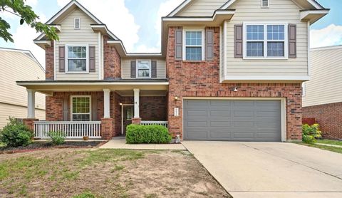 964 Hometown PKWY Kyle TX 78640