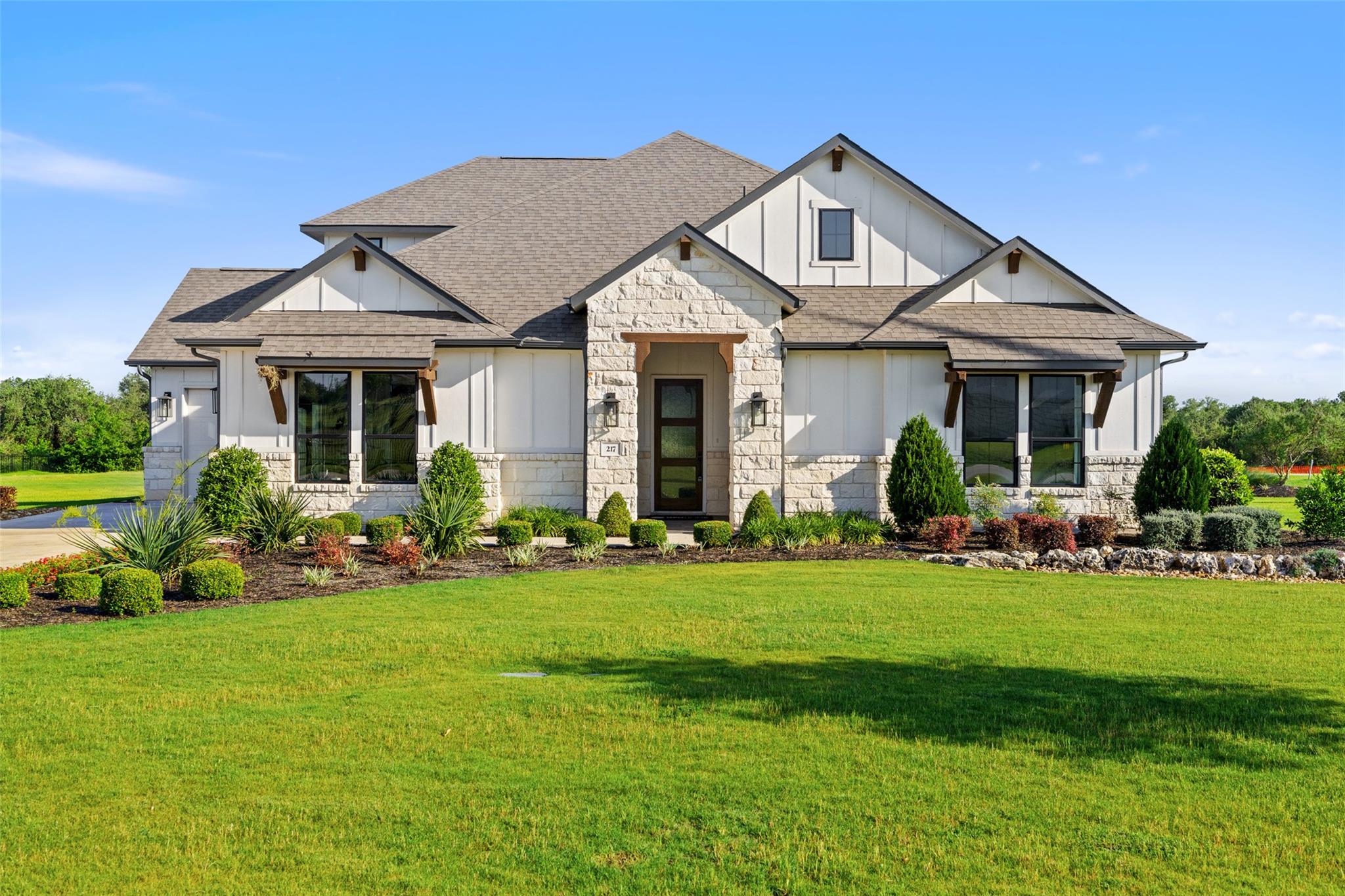 217 Northcrest DR