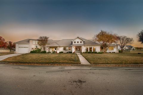 1600 Legends PKWY Kingsland TX 78639