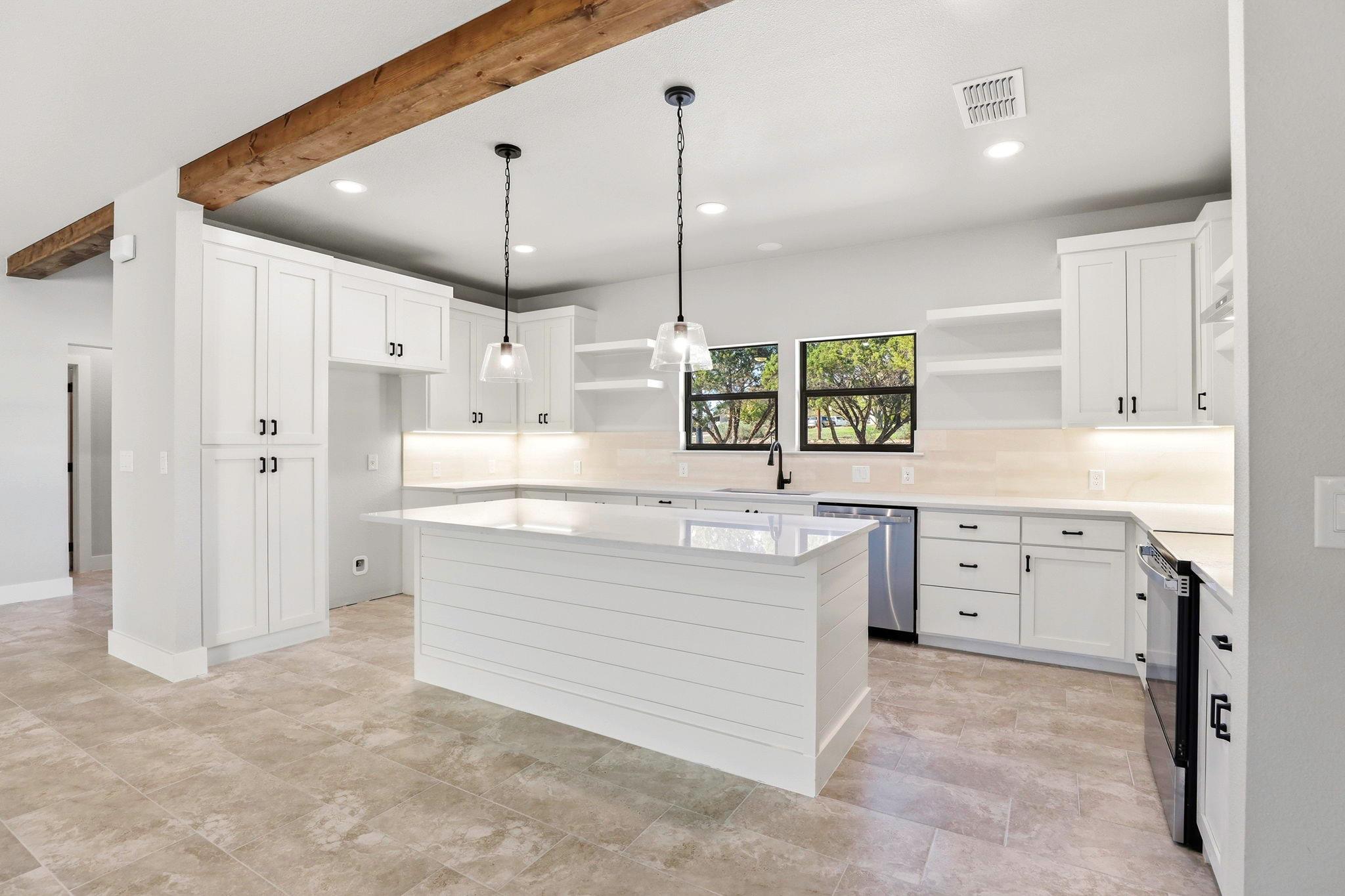 1615 Rocky Ridge Loop