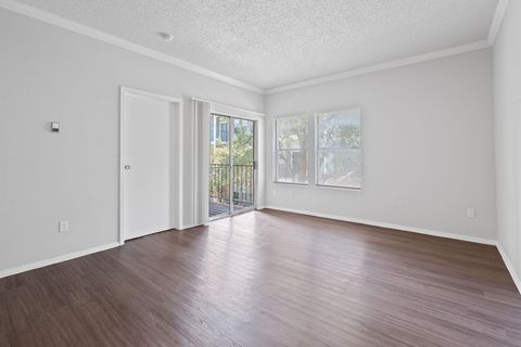 Tiny photo for 12166 Metric BLVD #219, Austin, TX 78758 (MLS # 3879106)