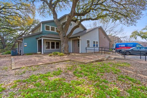 Tiny photo for 12166 Metric BLVD #219, Austin, TX 78758 (MLS # 3879106)