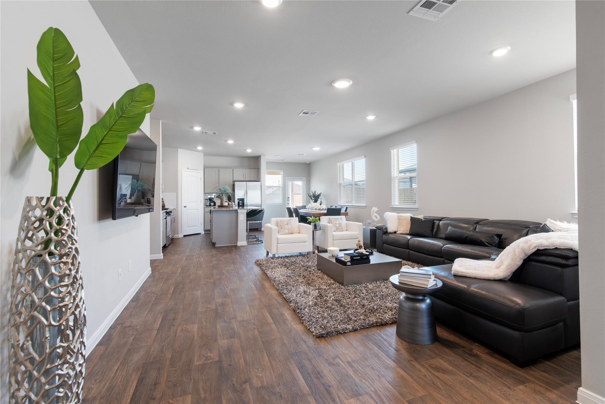 633 Golden Grove PKWY