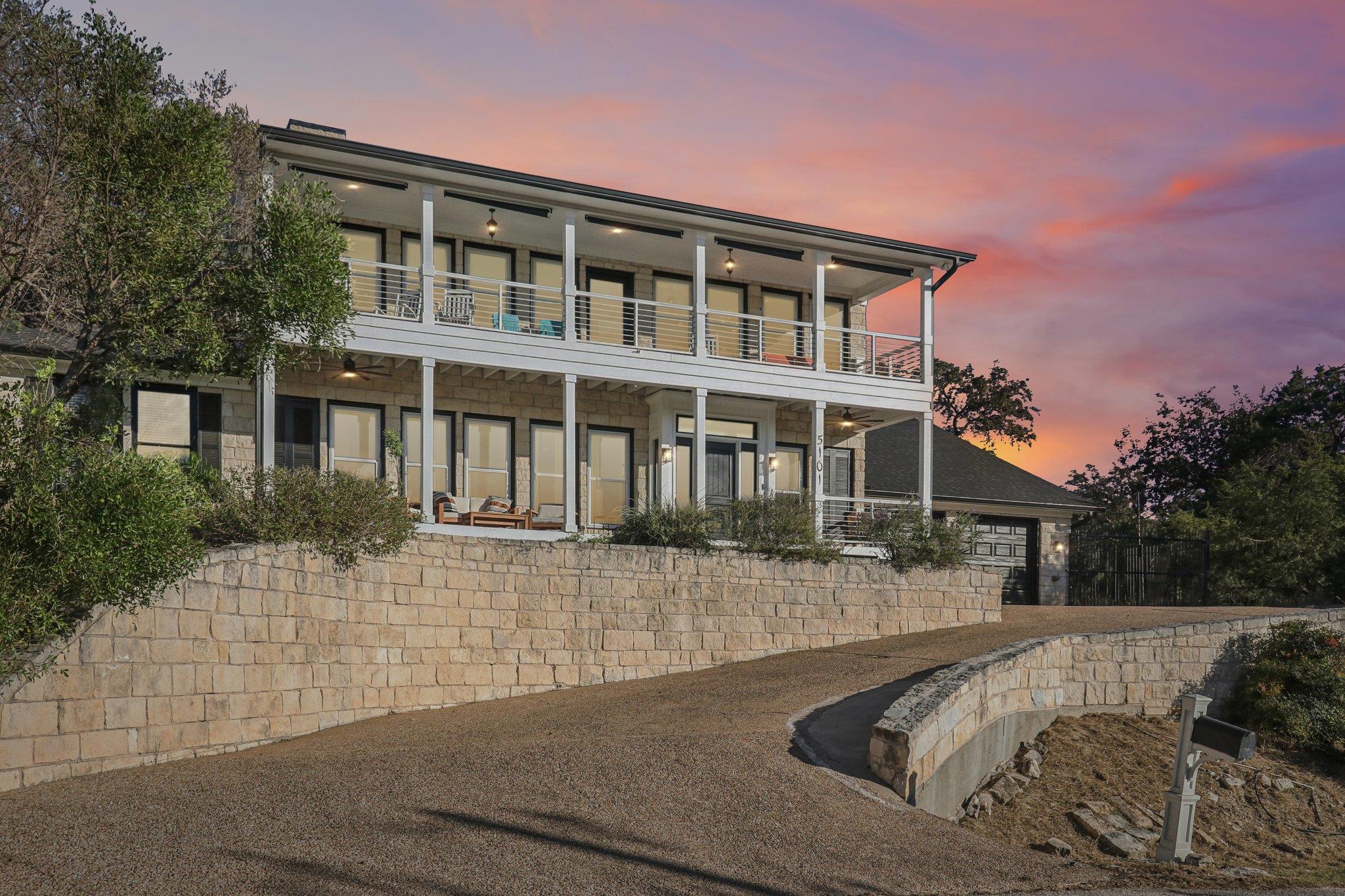 5101 Country Club DR