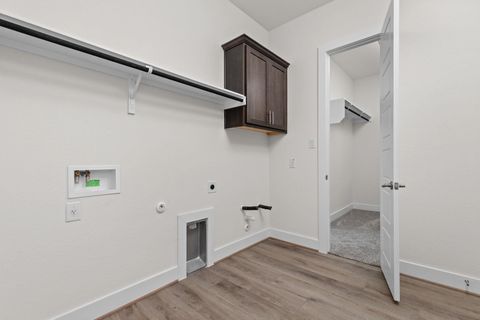 Tiny photo for 601 Gunison DR, Lakeway, TX 78738 (MLS # 9486074)