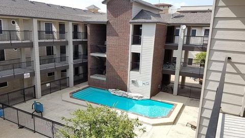 Photo of 501 W 26th ST #315, Austin, TX 78705 (MLS # 1239624)