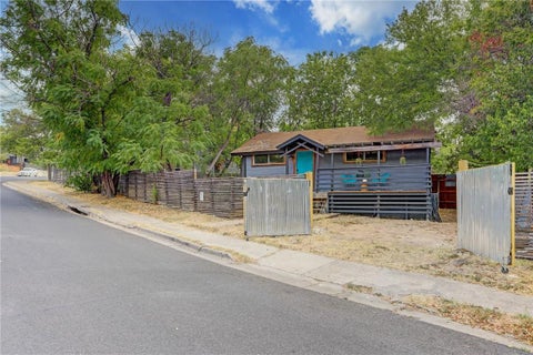 Tiny photo for 1007 Prospect Ave, Austin, TX 78702 (MLS # 9458376)