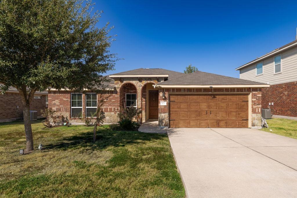 103 Aguilar DR