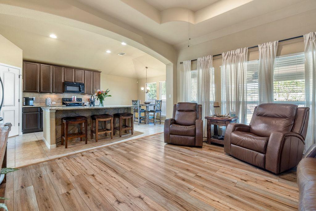 103 Aguilar DR