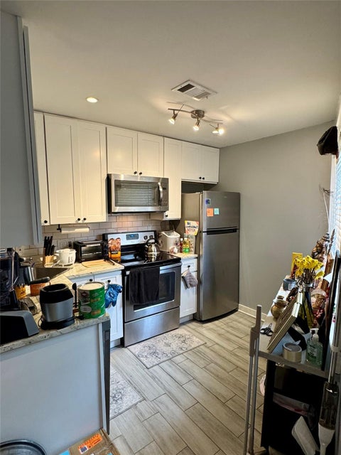 Photo of 1840 Burton DR #198, Austin, TX 78741 (MLS # 6518039)