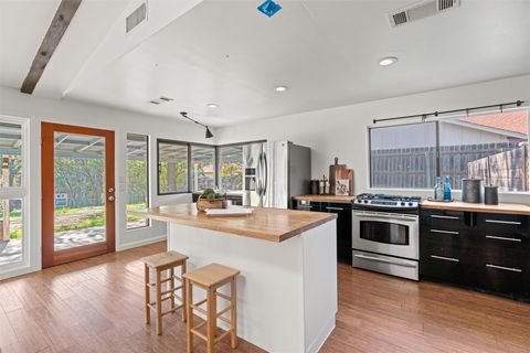 Tiny photo for 401 Battle Bend BLVD, Austin, TX 78745 (MLS # 3908993)