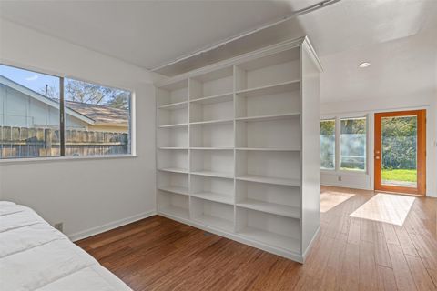 Tiny photo for 401 Battle Bend BLVD, Austin, TX 78745 (MLS # 3908993)