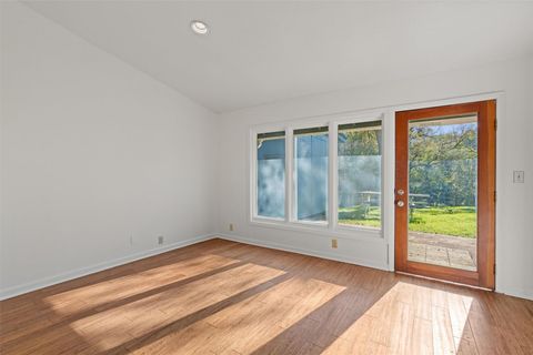 Tiny photo for 401 Battle Bend BLVD, Austin, TX 78745 (MLS # 3908993)