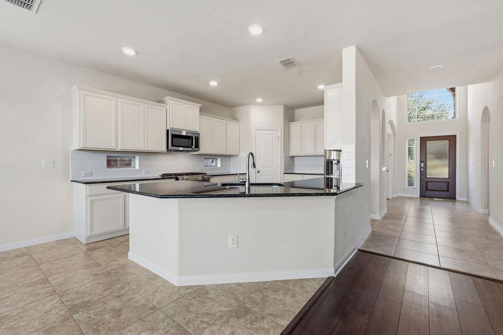 Photo of 12302 Toluca DR, Austin, TX 78748 (MLS # 3384212)