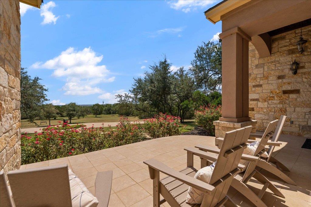 1525 Springlake DR