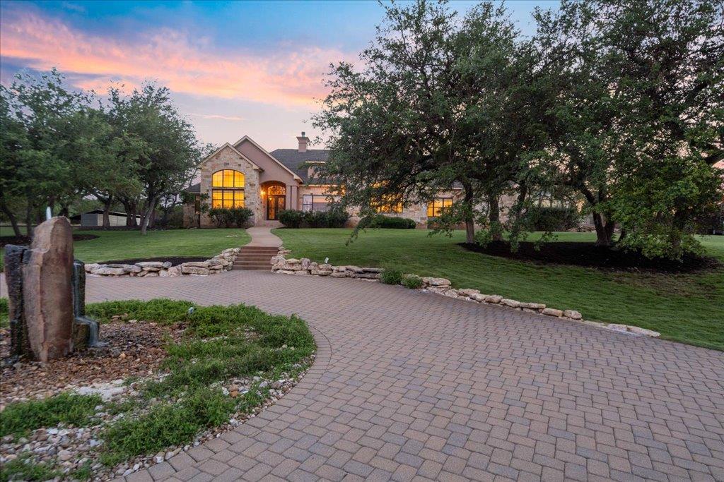 1525 Springlake DR