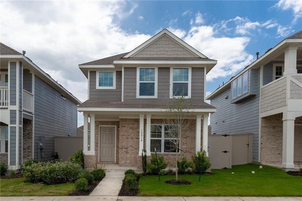 18014 LUNGO ST, PFLUGERVILLE, TX 78660 - Image c04014c5dc8b1e06e3d72510b2b8e7bd/4158527773