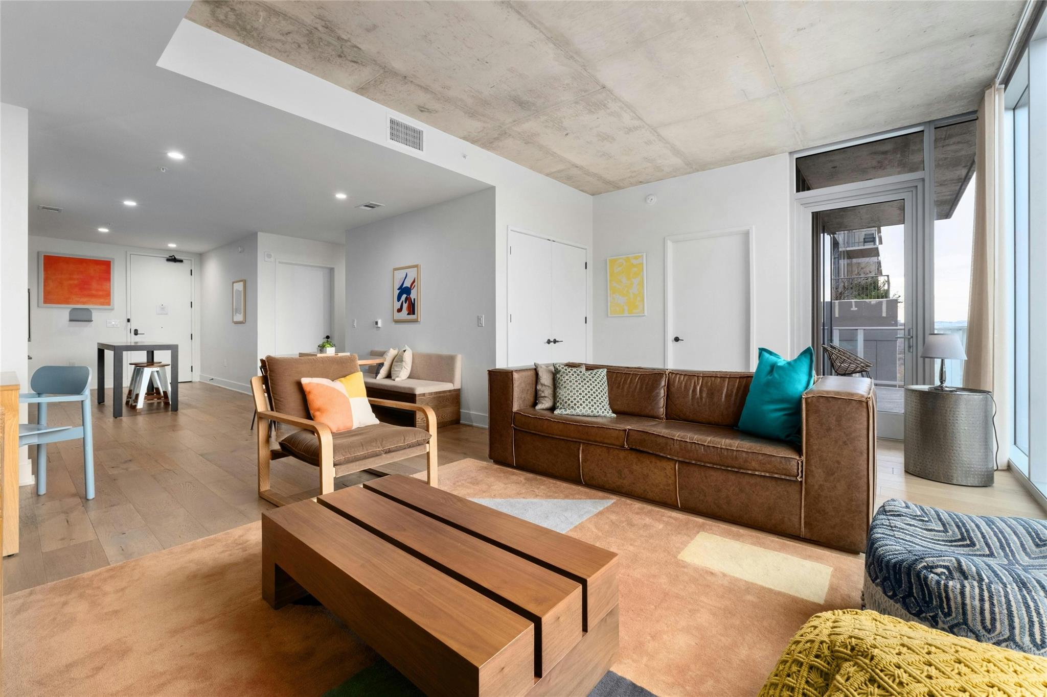 48 East Ave 1310