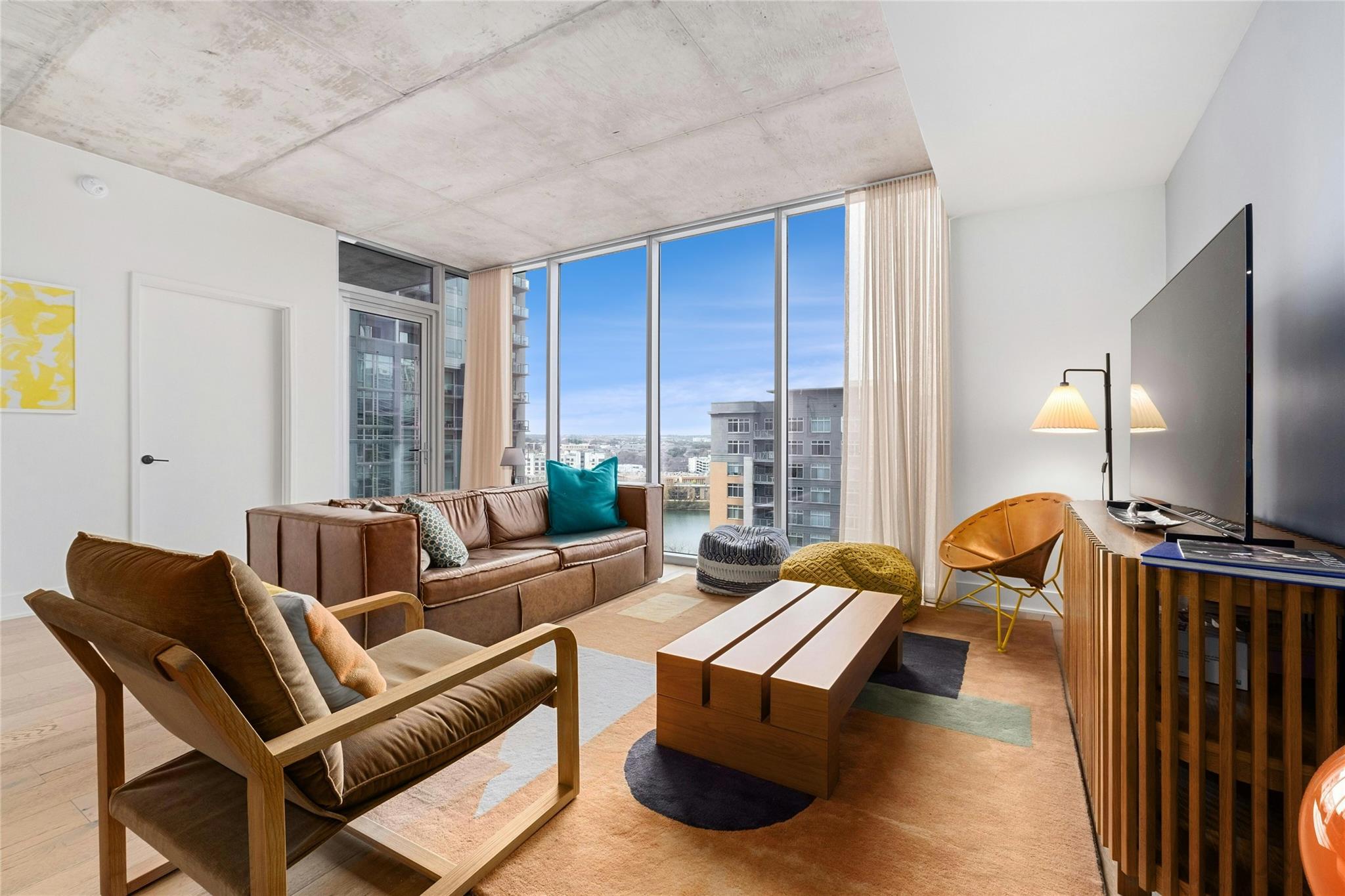 48 East Ave 1310