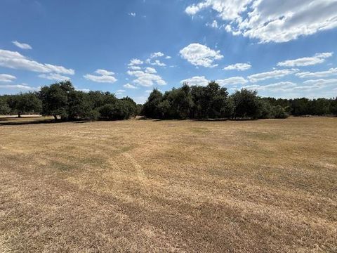 169 Island Oaks LN Driftwood TX 78619