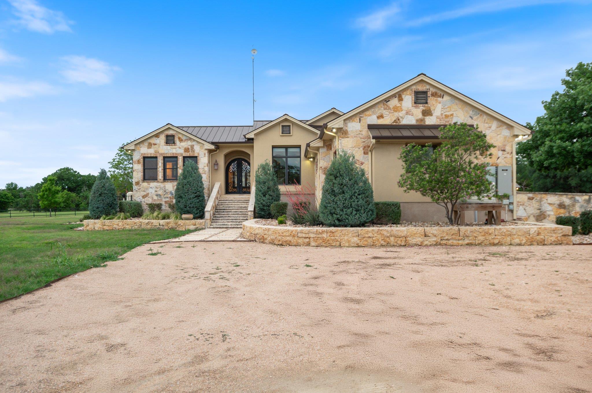101 Spears Ranch RD