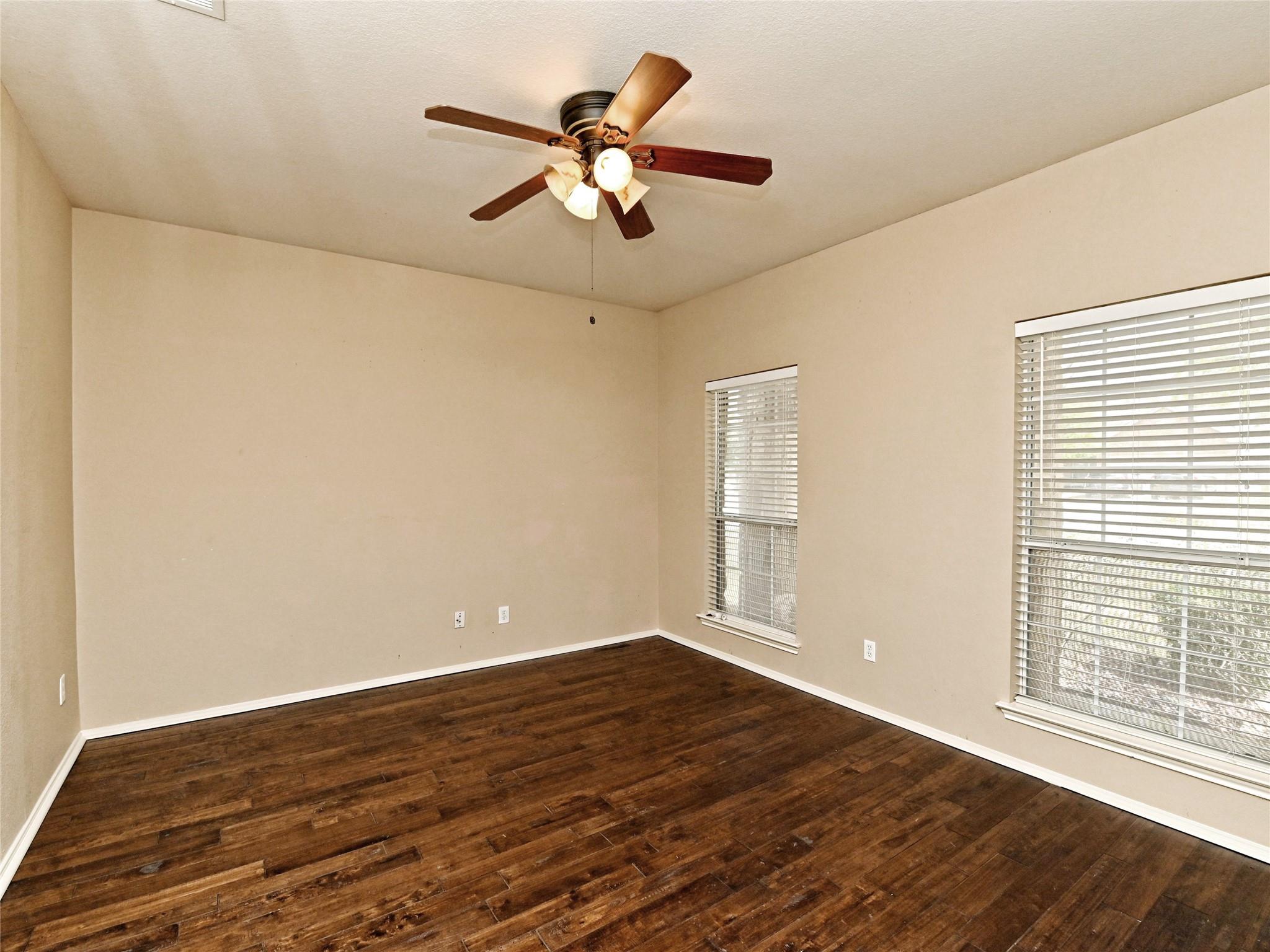 Hutto, Texas 78634, United States, 4 Bedrooms Bedrooms, ,3 BathroomsBathrooms,Residential,Pending,55079