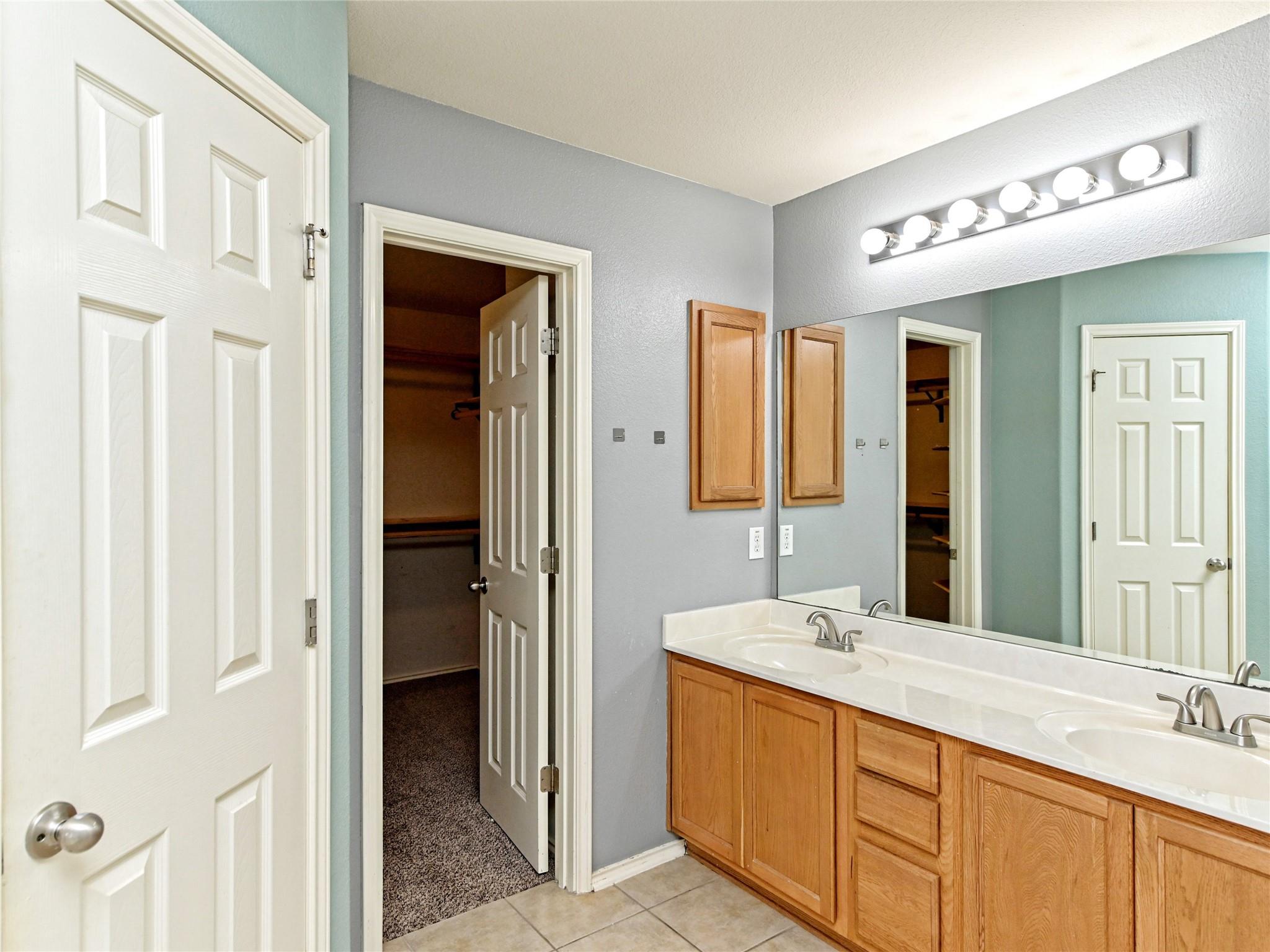 Hutto, Texas 78634, United States, 4 Bedrooms Bedrooms, ,3 BathroomsBathrooms,Residential,Pending,55079