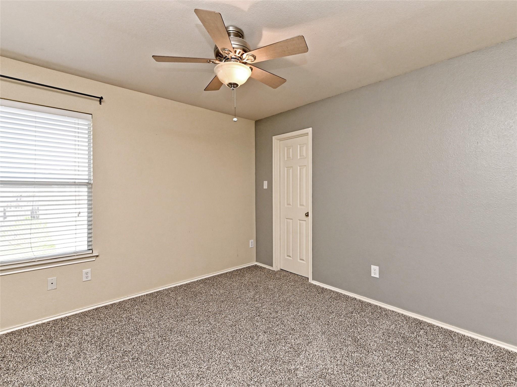 Hutto, Texas 78634, United States, 4 Bedrooms Bedrooms, ,3 BathroomsBathrooms,Residential,Pending,55079