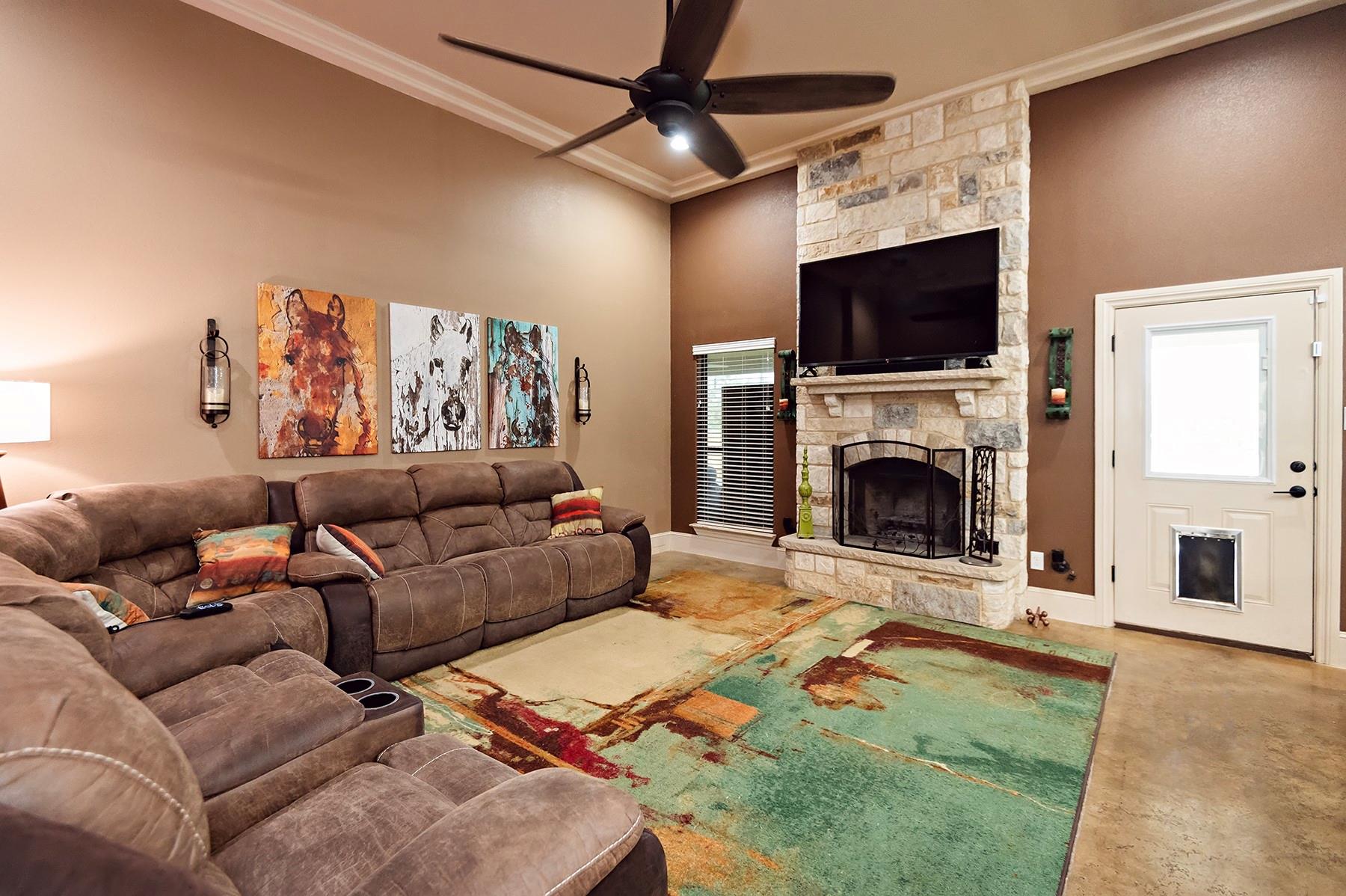 2129 Woodland Bend RD