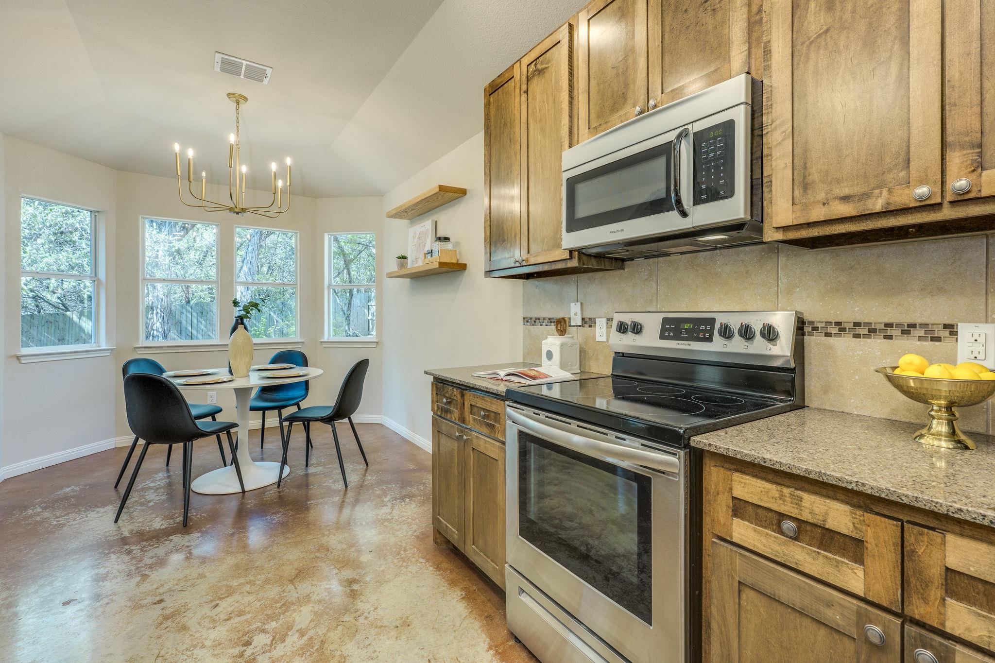 37 Pleasant Valley RD