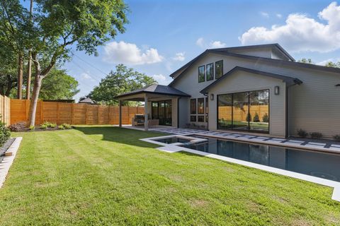 Tiny photo for 4910 W Park Dr, Austin, TX 78731 (MLS # 7467736)
