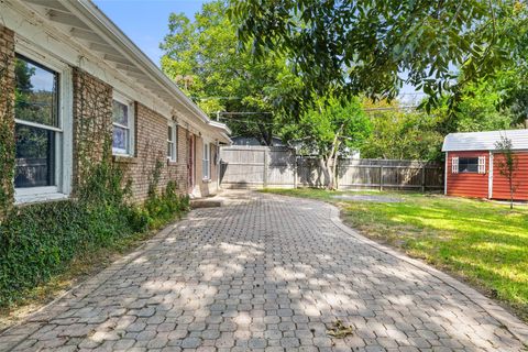 Tiny photo for 1502 Ridgehaven DR, Austin, TX 78723 (MLS # 2872112)