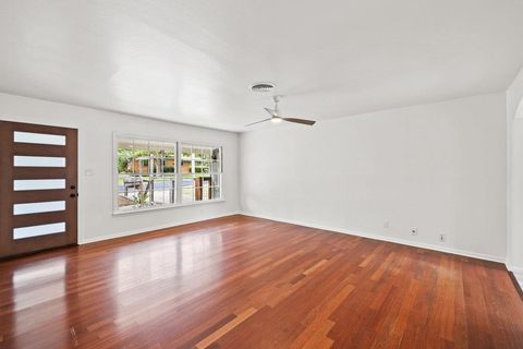 Tiny photo for 1502 Ridgehaven DR, Austin, TX 78723 (MLS # 2872112)