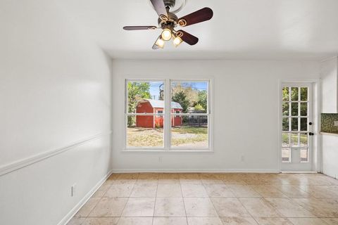 Tiny photo for 1502 Ridgehaven DR, Austin, TX 78723 (MLS # 2872112)