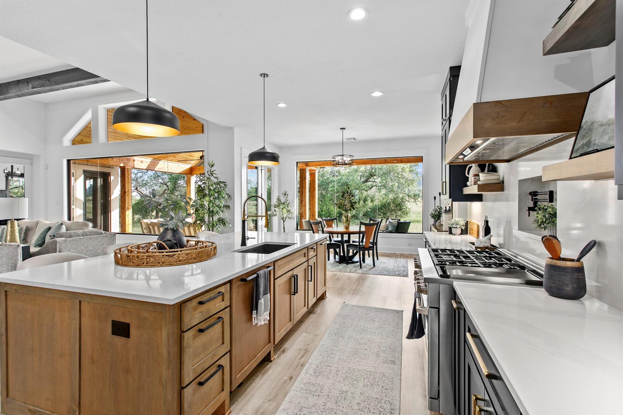 5697 Copper Vista