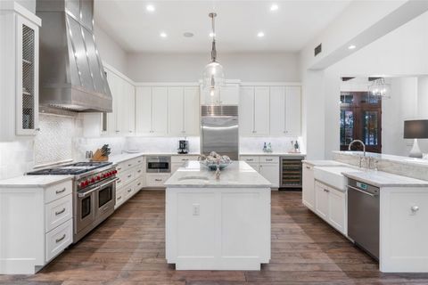 Tiny photo for 1909 Knights Chance LN, Spicewood, TX 78669 (MLS # 7201678)